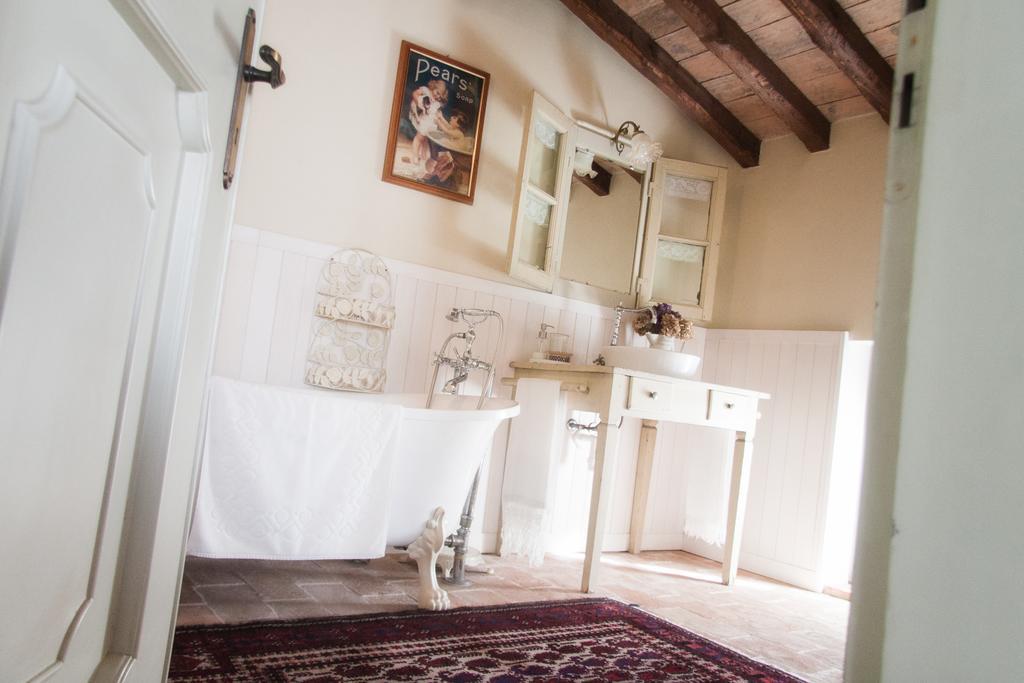 Il Poggio B&B San Damiano al Colle Zewnętrze zdjęcie